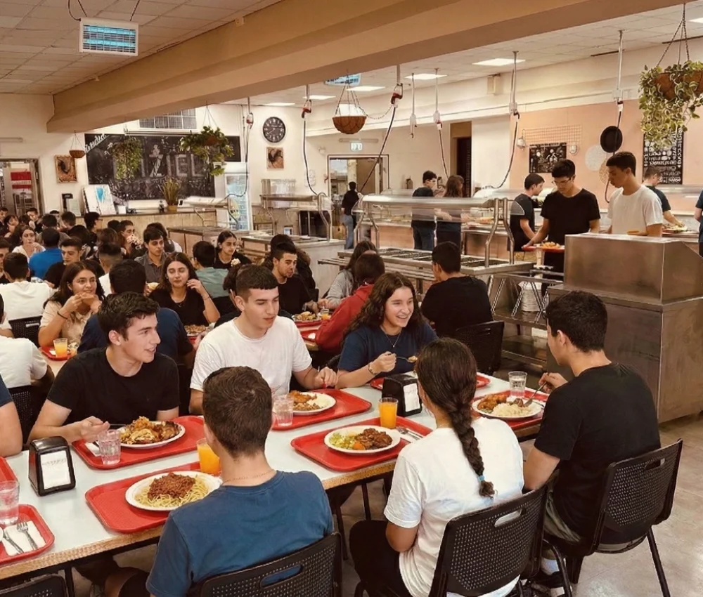 כפר הנוער עתיד רזיאל - הפנימייה שלנו